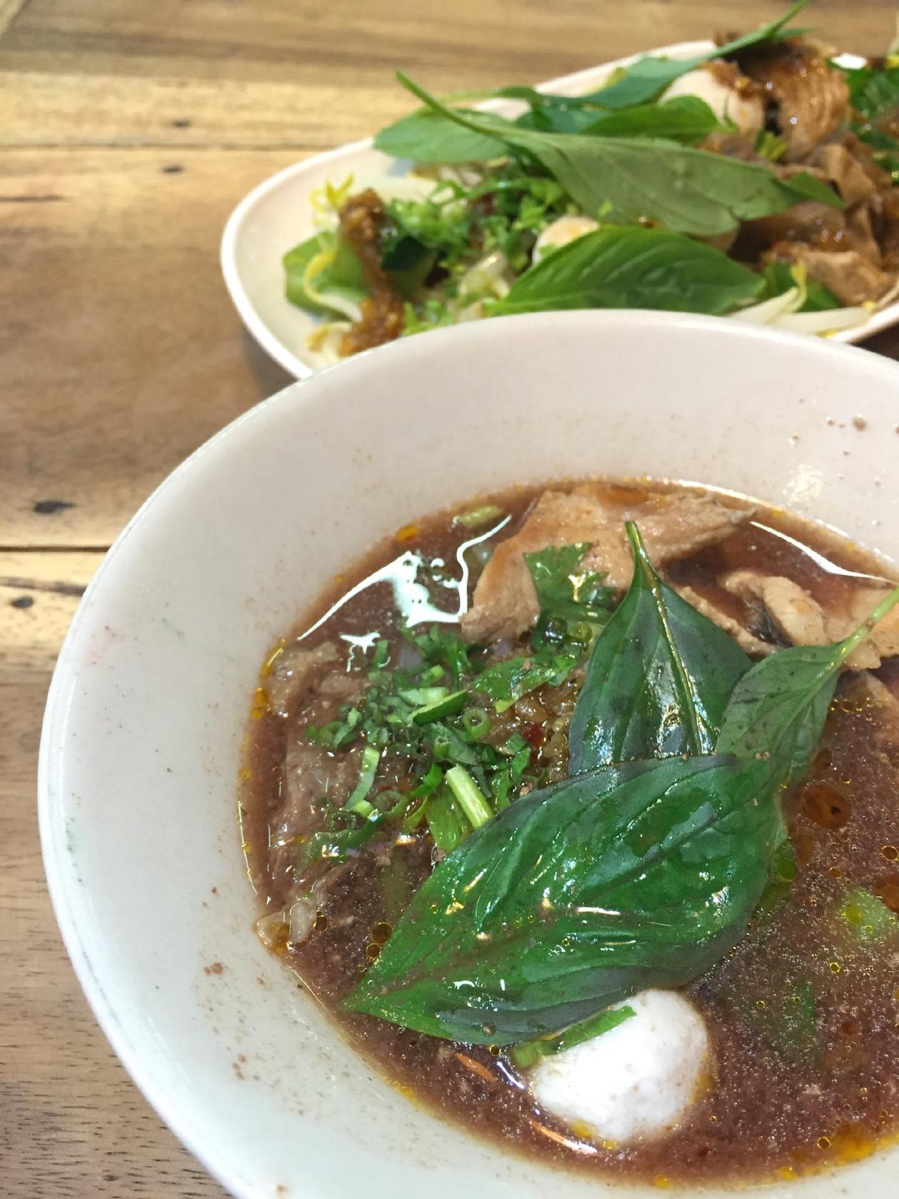 ก๋วยเตี๋ยวเรือ ต่อชาม