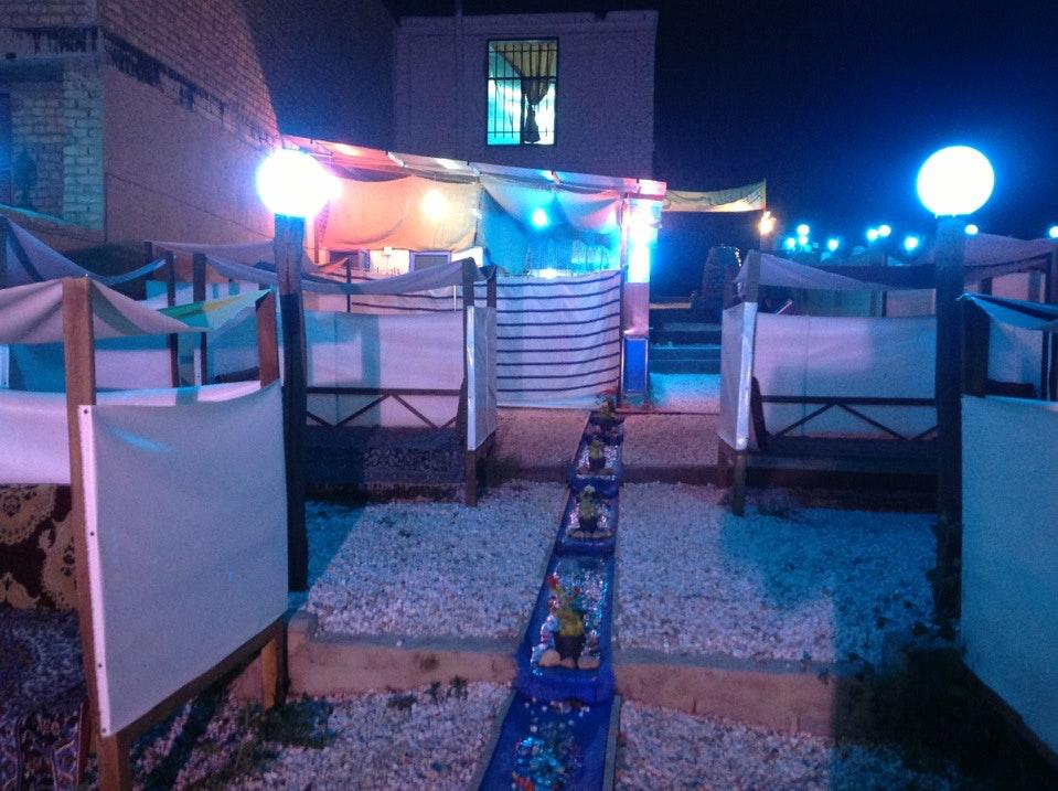 Aram Restaurant باغ رستوران آرام