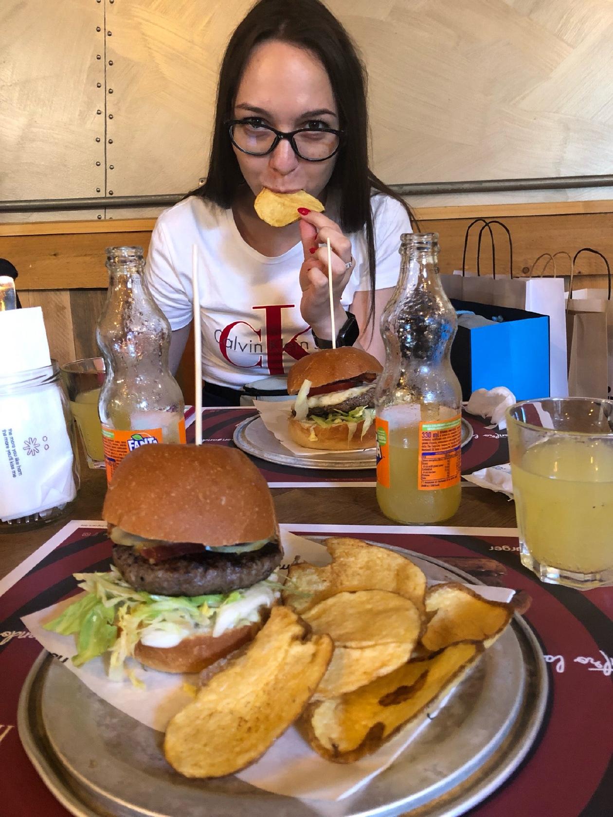 Ham Holy Burger Castel Romano