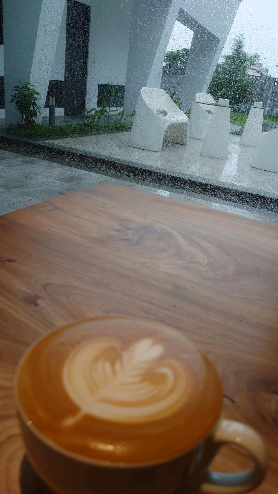 丰 Caffe'