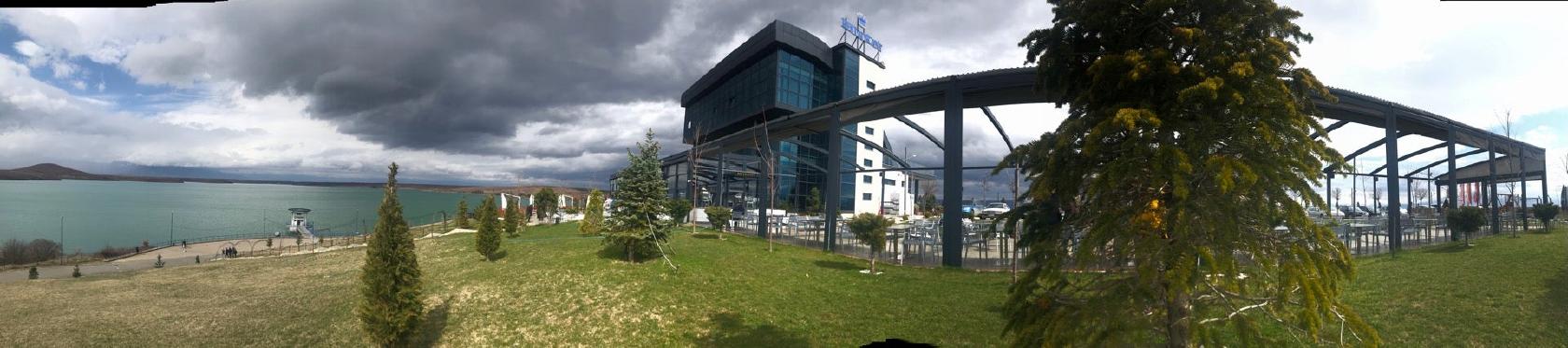 Hotel - Restaurant Liqeni i Dukagjinit