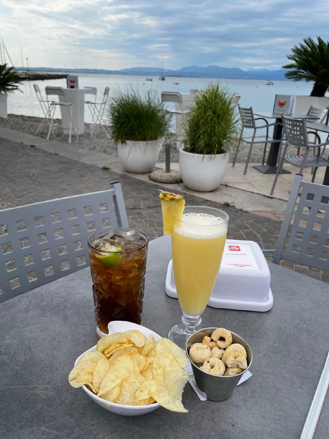 Sunset Bar Beach Pacengo