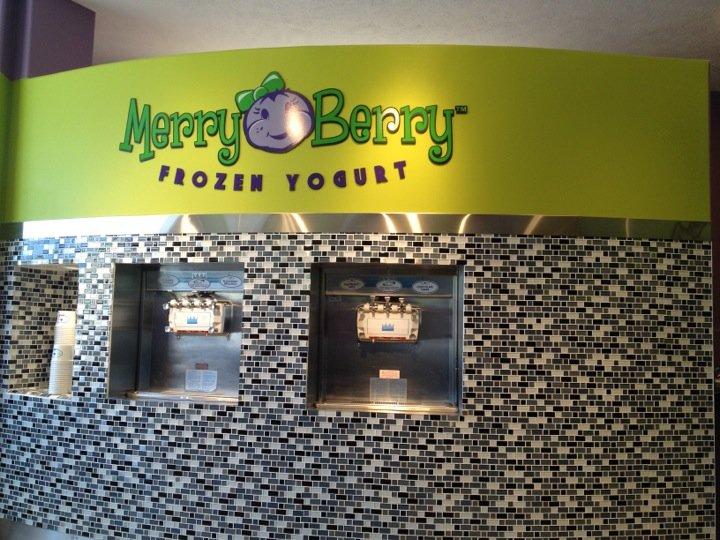 Merry Berry Frozen Yogurt & Cafe
