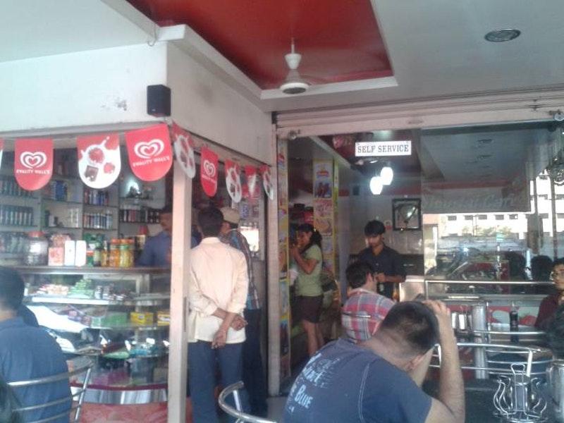 Shantai Cafe and Snacks