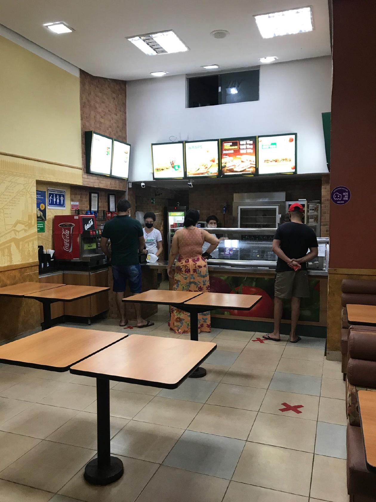 Subway Restaurants