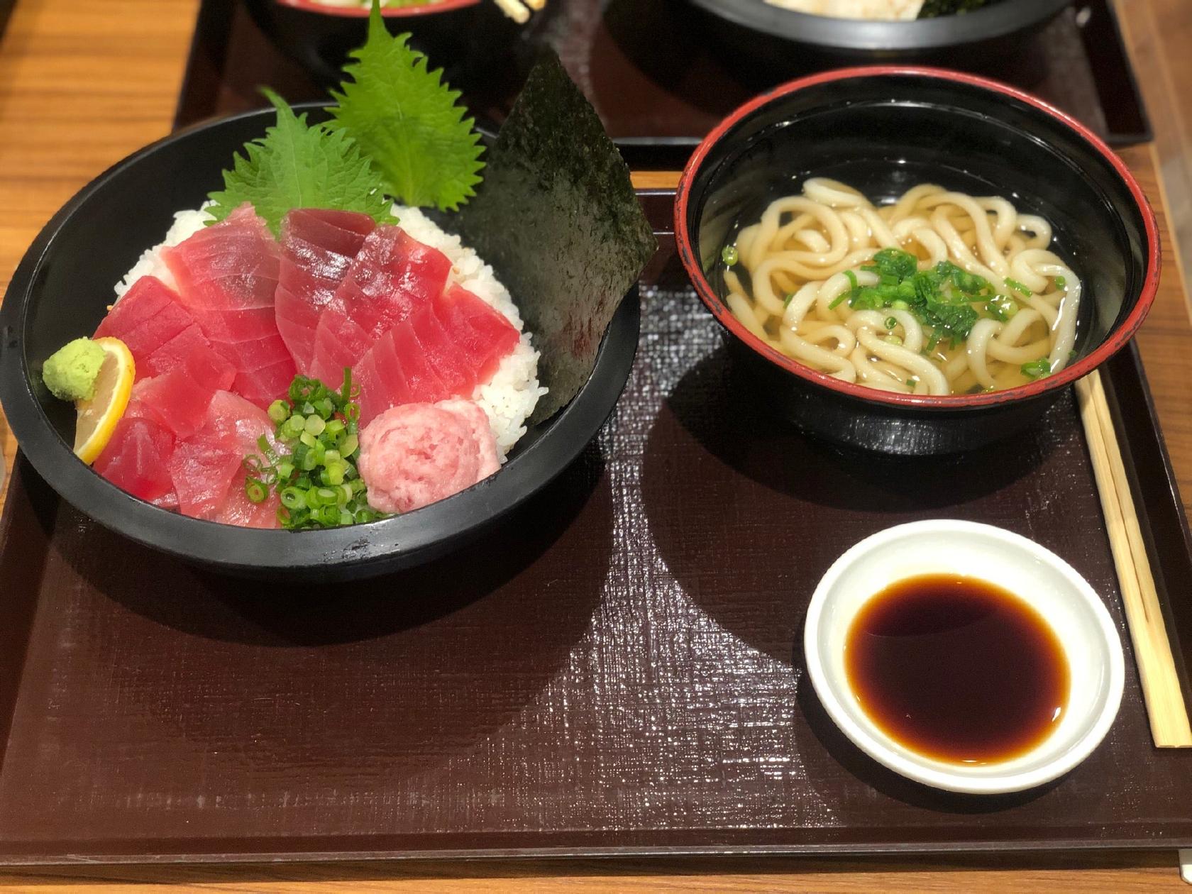 回転寿司北海素材　イオンモール四条畷店