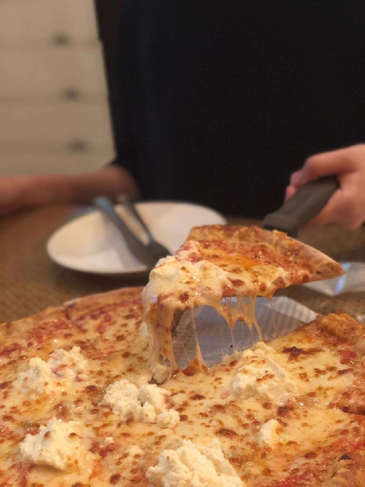 The Pizza Peel