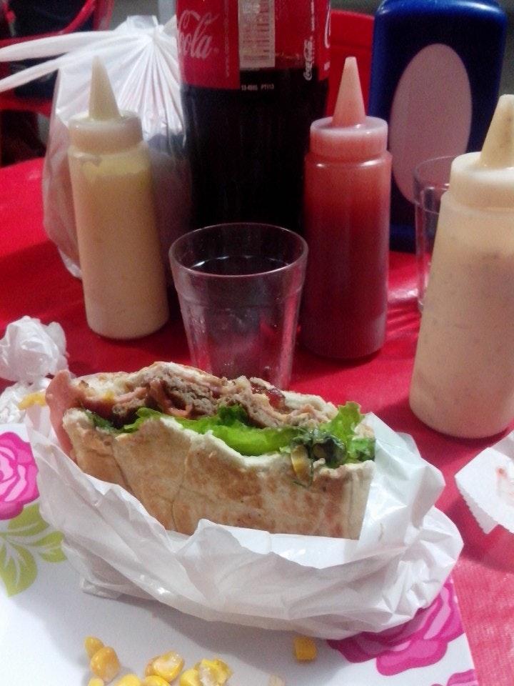Tiarles Lanches