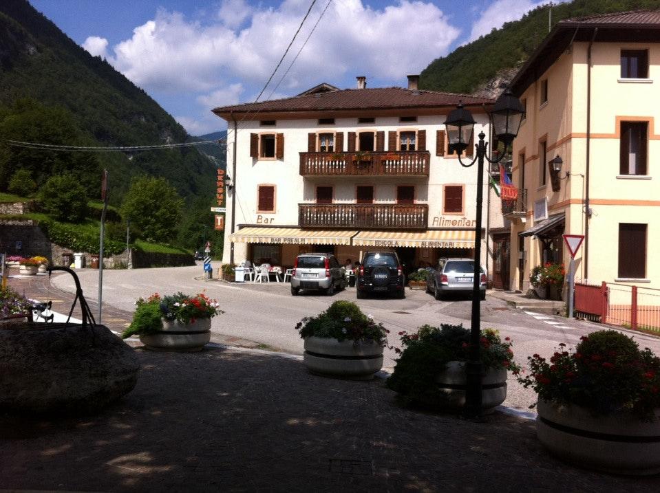 Bar Alimentari Edicola - Prealpi