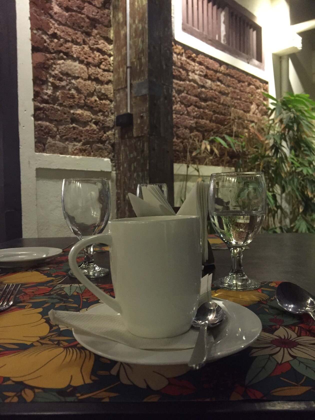 Gudhaam Antiques & Art Cafe