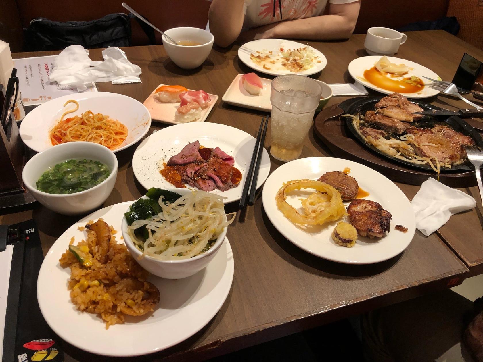 Grand Buffet