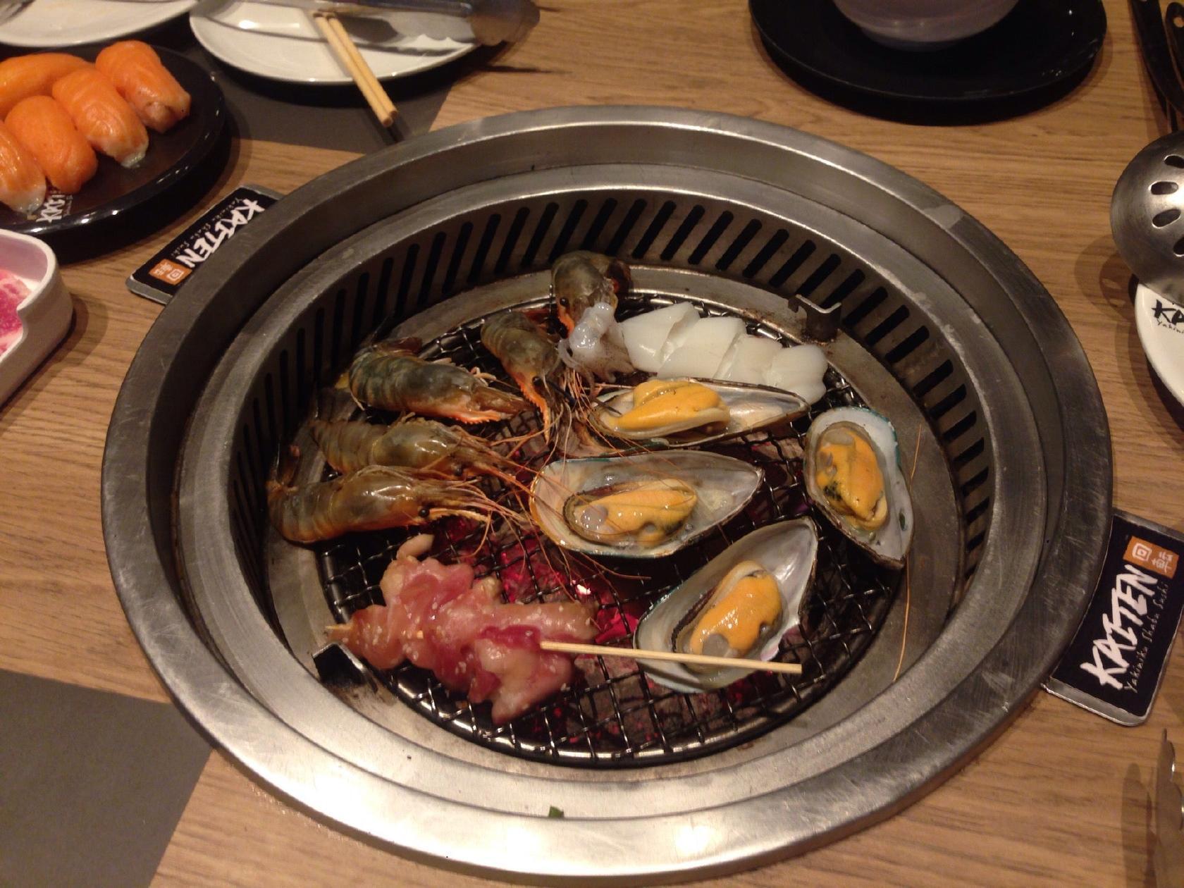 Kaiten yakiniku Shabu Sushi