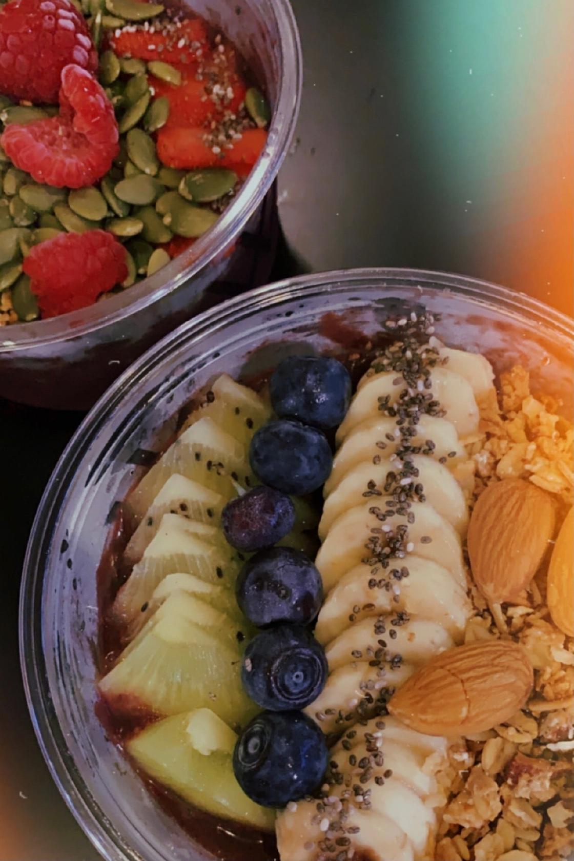 W Acai