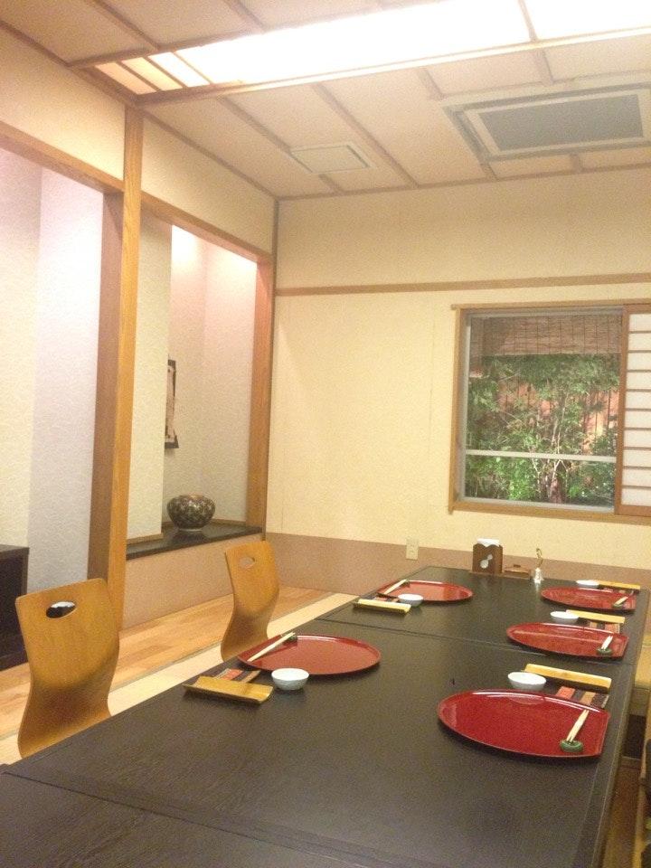 割烹ひさごや