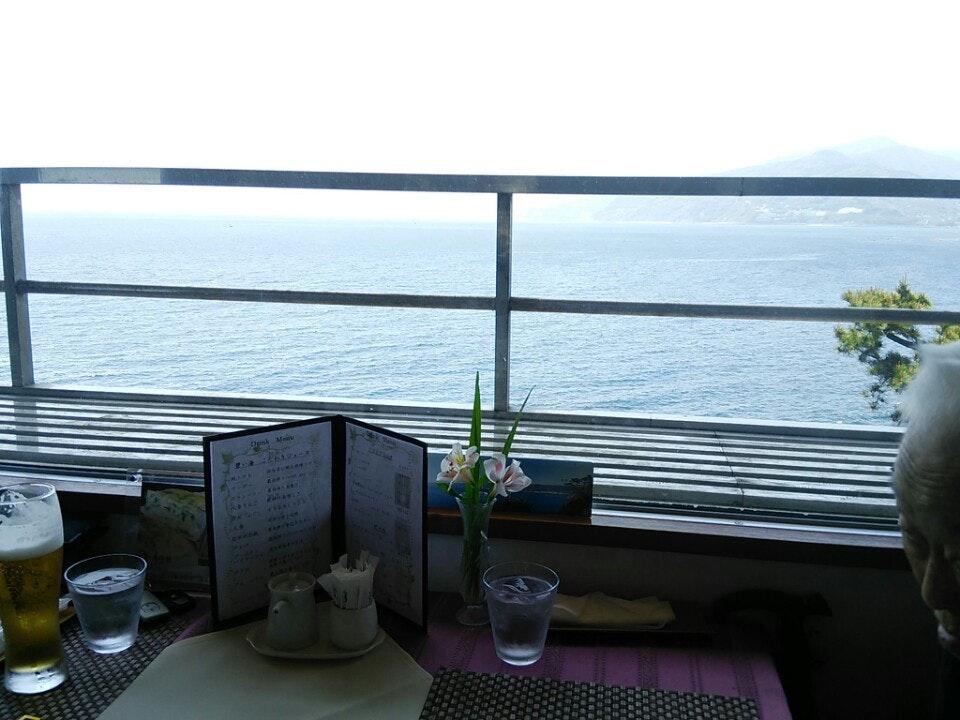 碧い海