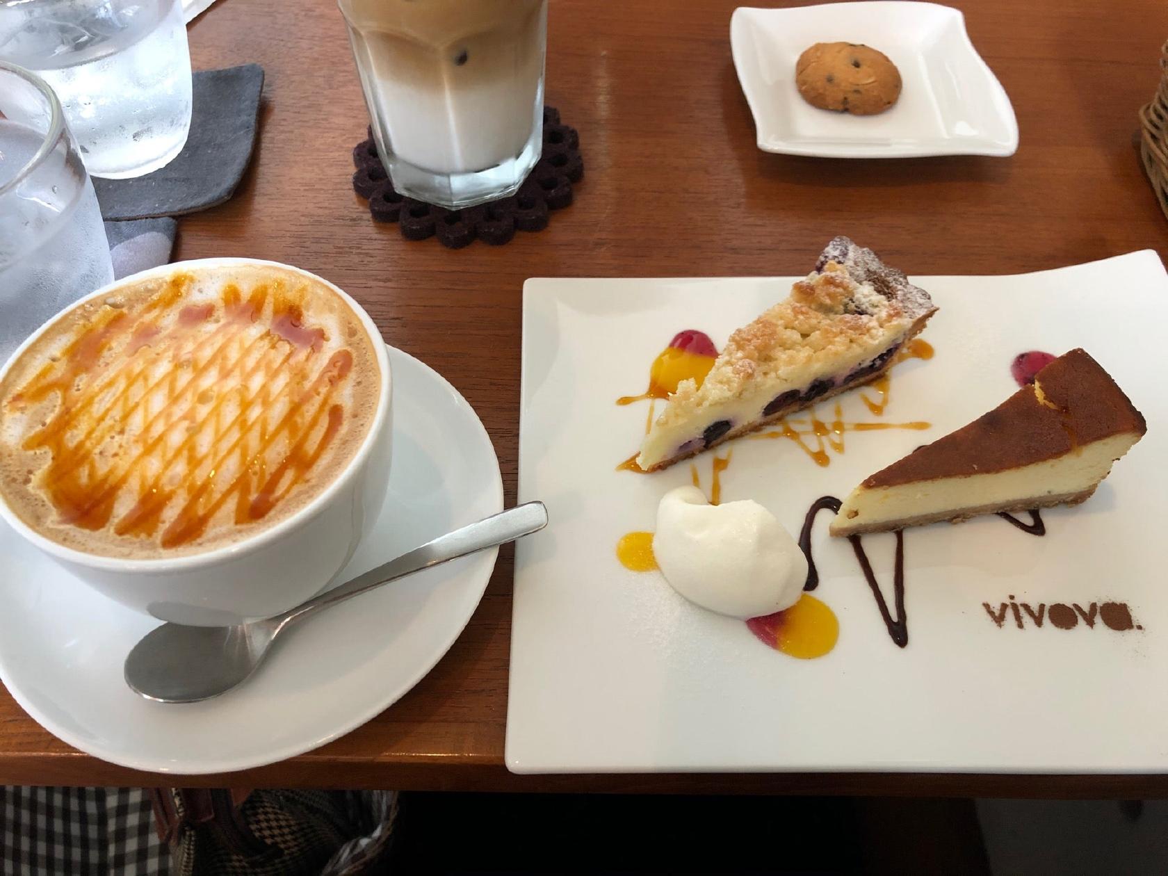 coffee & cake vivova.