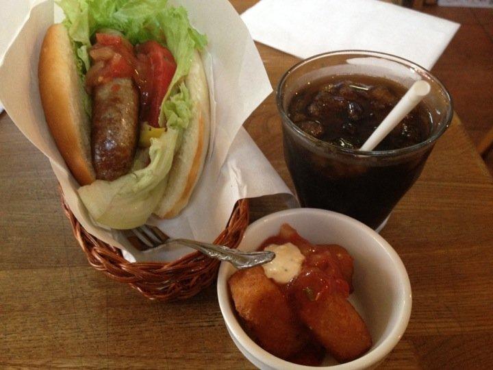 ドッグカフェ＆タコス ラッパンドッグ