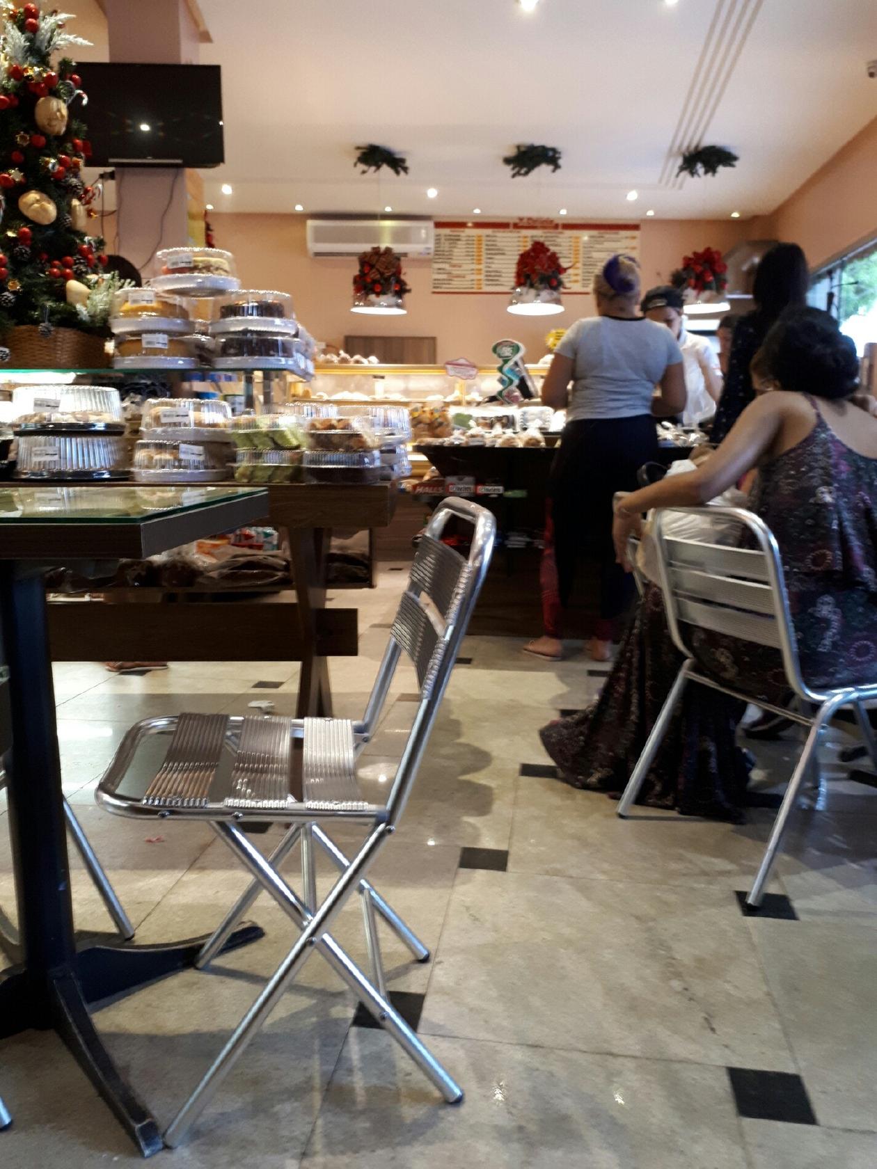 Continental Pães e Doces