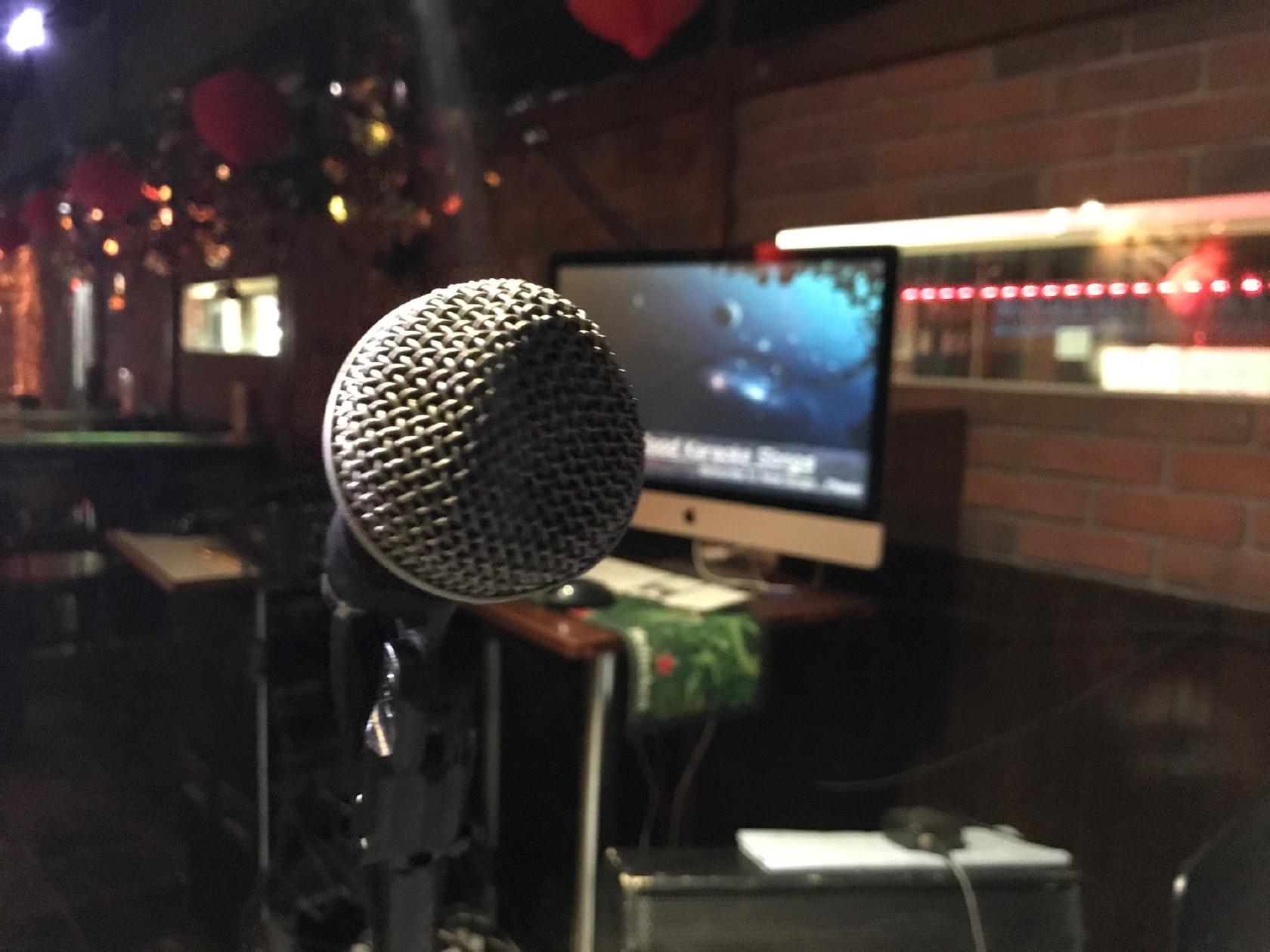 Pat's Pub