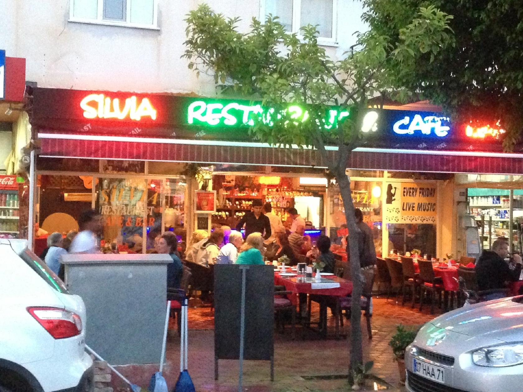 Silvia Restoran
