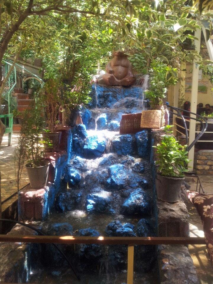 Shabhaye Tigaran Resturant رستوران شب هاى تيگران