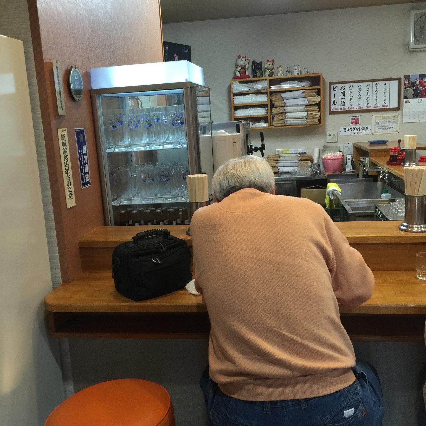 ぎょうざ専門店 みん
