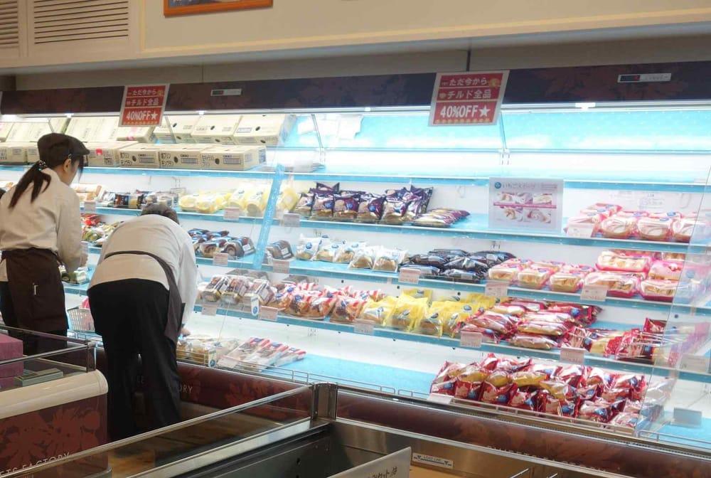 スイーツファクトリー 筑波工場直売店