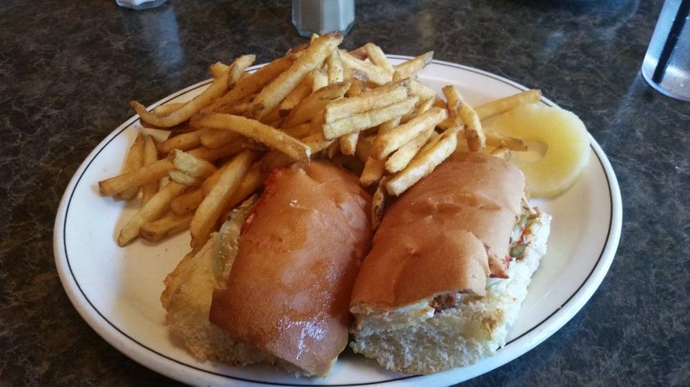 MacLeod's Restaurant & Lounge