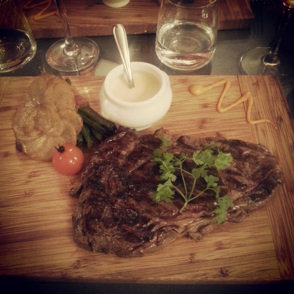 La Table Des Sacres