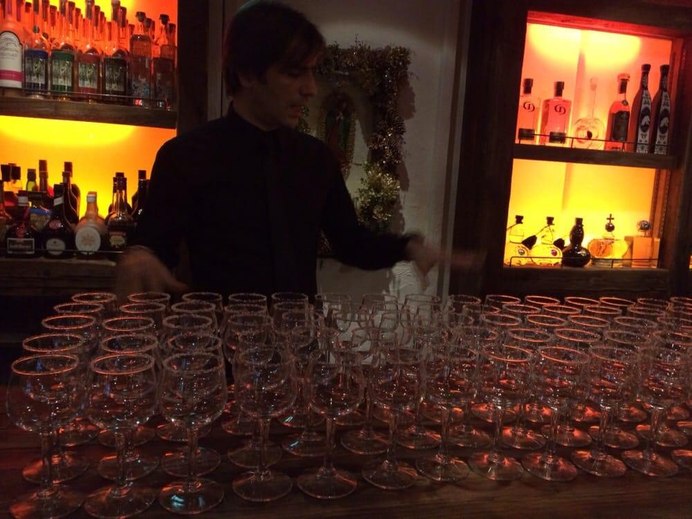 La Mezcaleria JICARA Bar & Grill