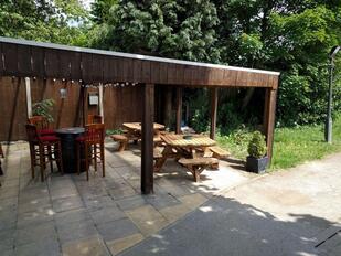 The White Horse Pub & Dining