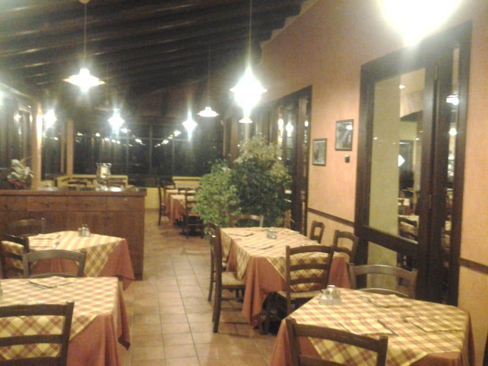 Pizzeria Trattoria C'era una Volta