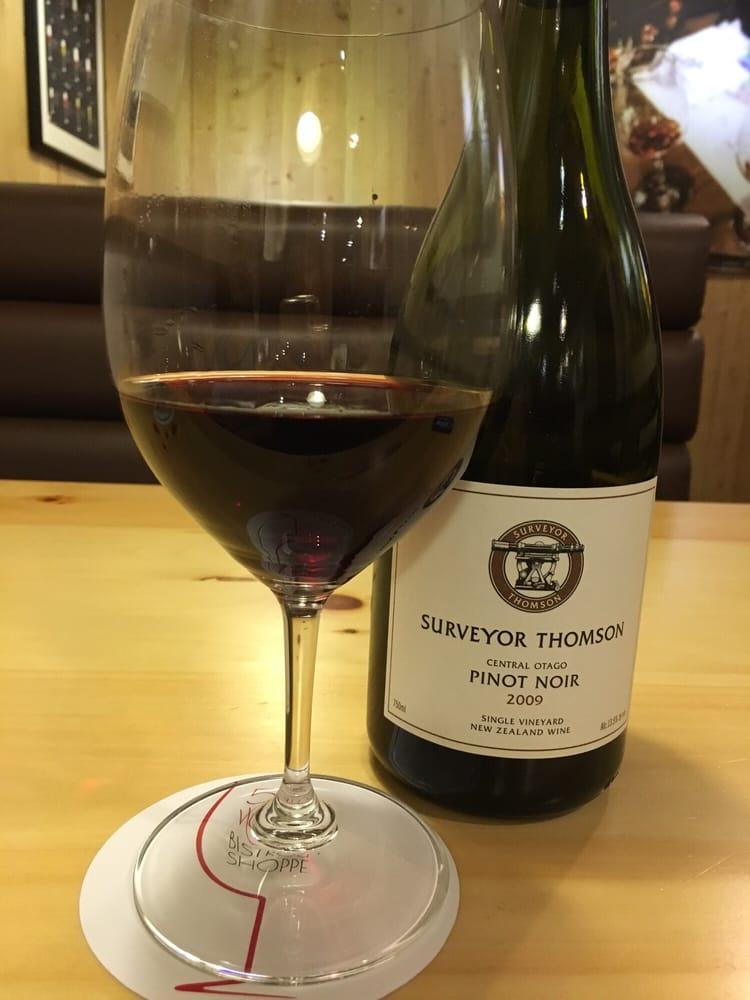 5 oz wine bistro & shoppe