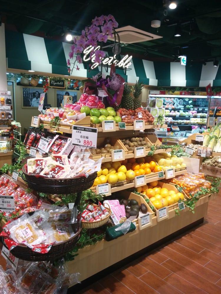 クイーンズ伊勢丹 目白店