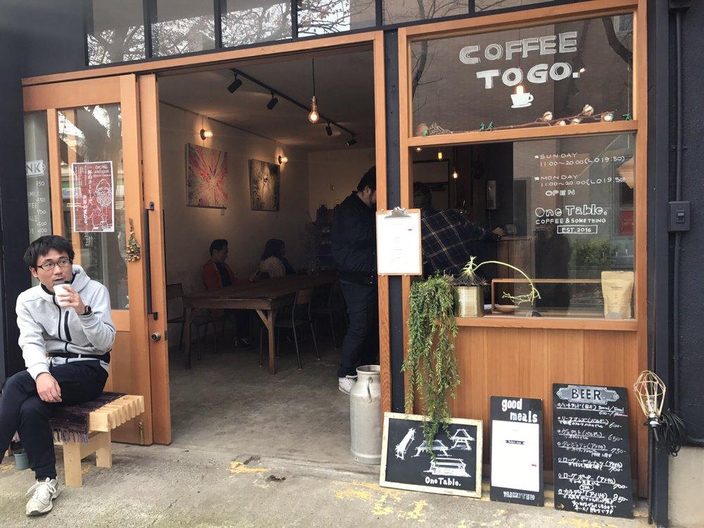 Cafe ONE TABLE