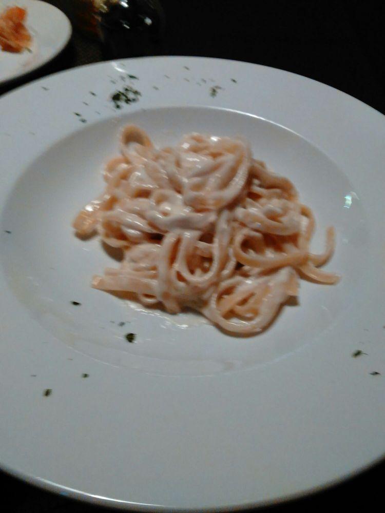 Ragazzis Italian Restaurant