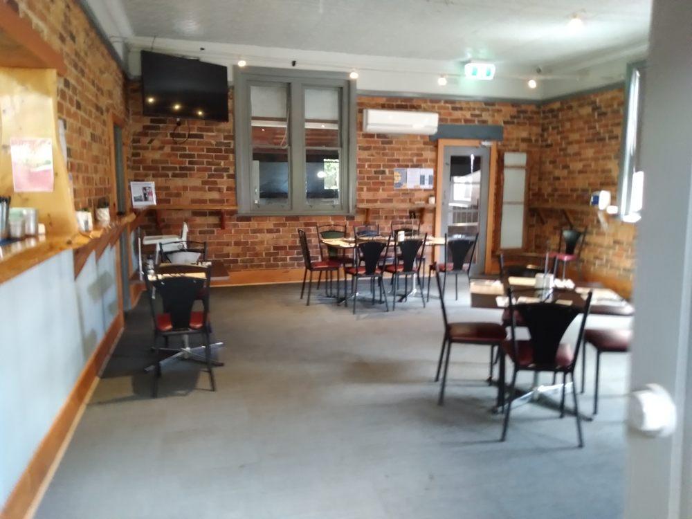Bottom Pub