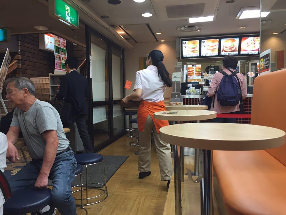 ファーストキッチン