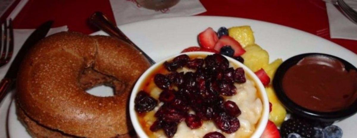 Whispering Canyon Cafe