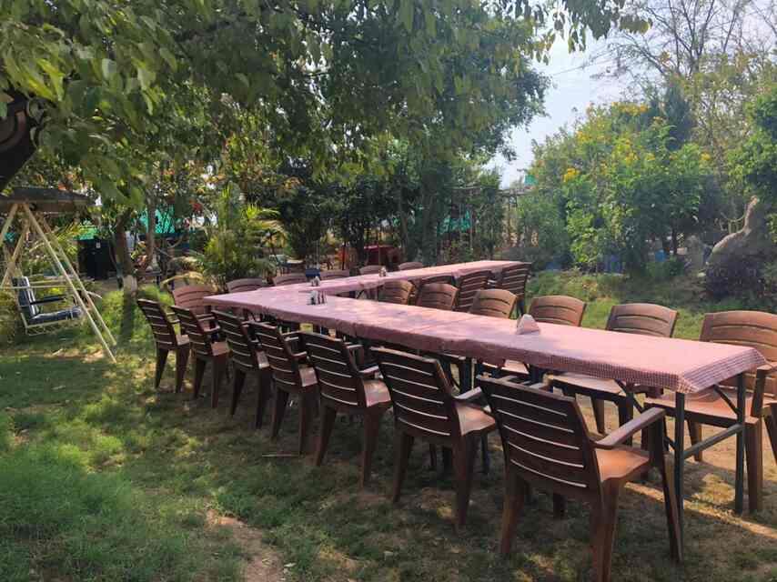 Bawarchi Lawn and Resort