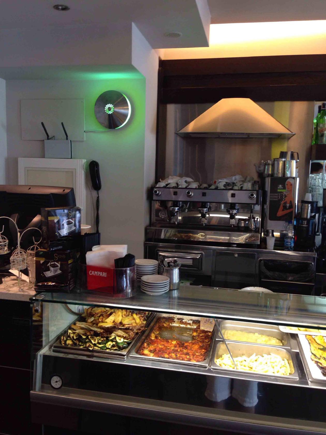 Bistro 21