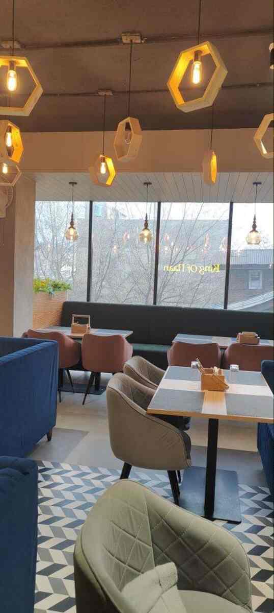 Veg Restaurant - Kake Di Hatti Srinagar