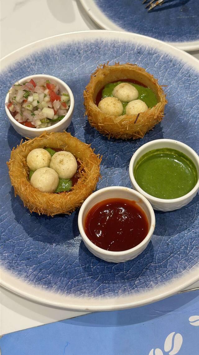 More Over Coffee (MOC)