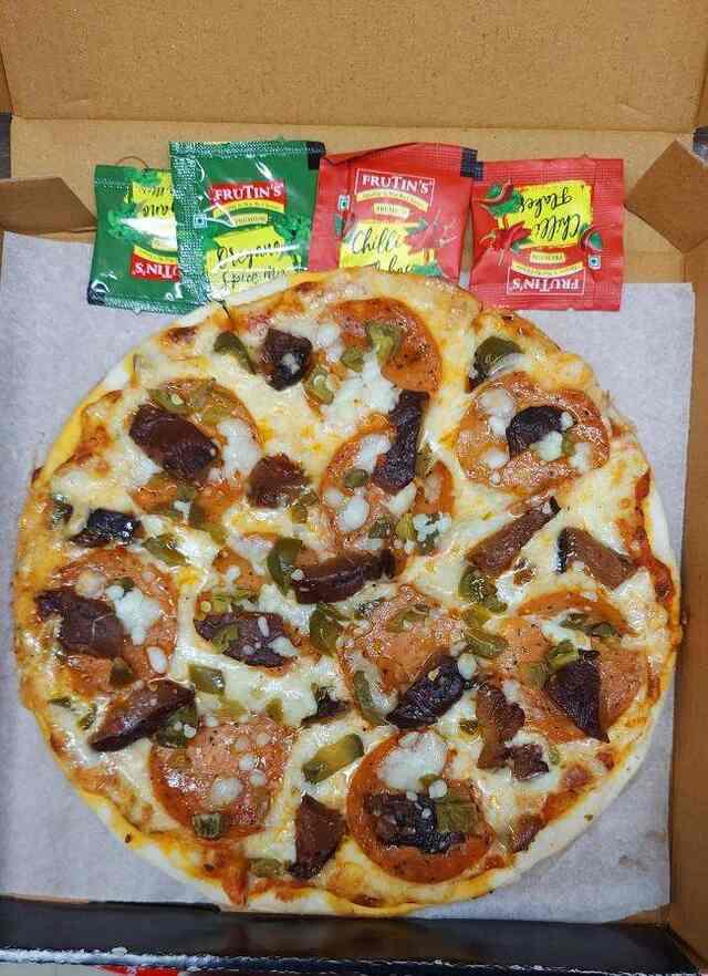 Dutch Oven - Pizza Factory