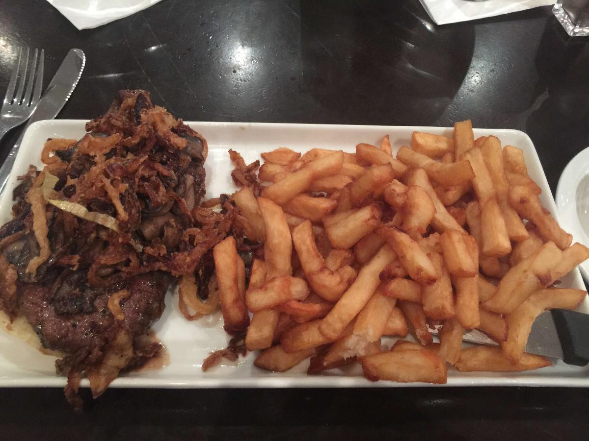 Casey's Resto-bar YUL