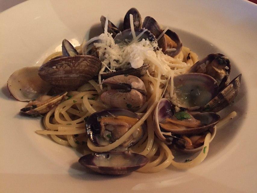 Ferris' Grill & Garden Patio