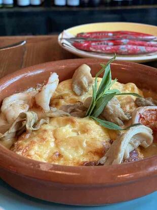 Dr. Wine Poblacion Makati