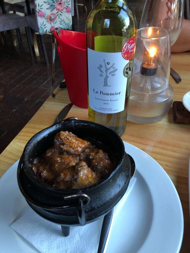 Le Pommier Restaurant