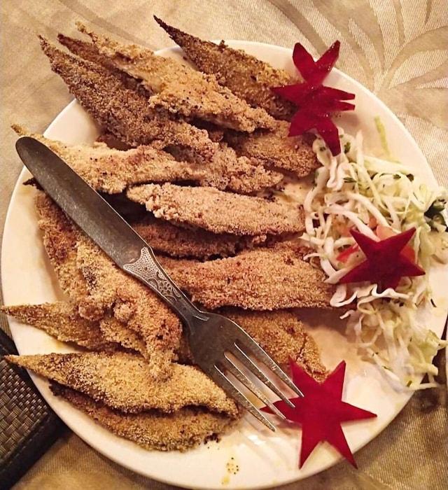 Anoshka Bar & Restaurant