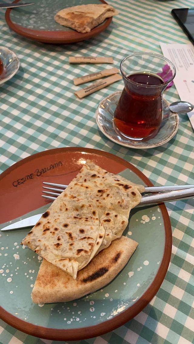 Çeşme Bazlama Kahvaltı Nişantaşı 2